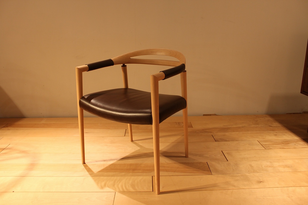 SOLA | Chair | Products | マルカ木工