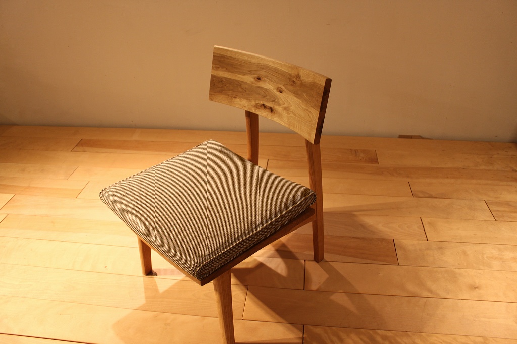 森のことばLDチェア | Chair | Products | マルカ木工