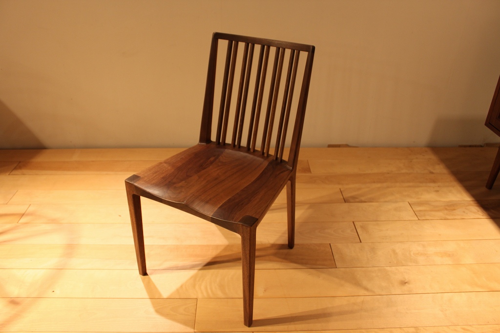 和坐Dチェア | Chair | Products | マルカ木工