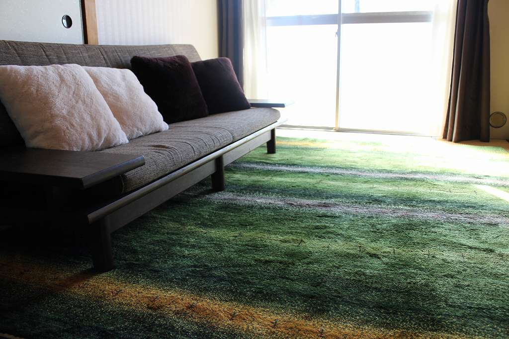 ギャッベの新しい世界展~春のゾランヴァリギャッベ新作展~ | マルカ木工