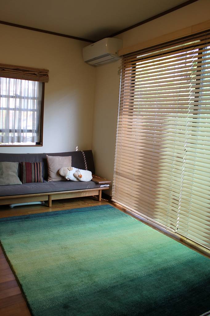 ギャッベの新しい世界展~春のゾランヴァリギャッベ新作展~ | マルカ木工