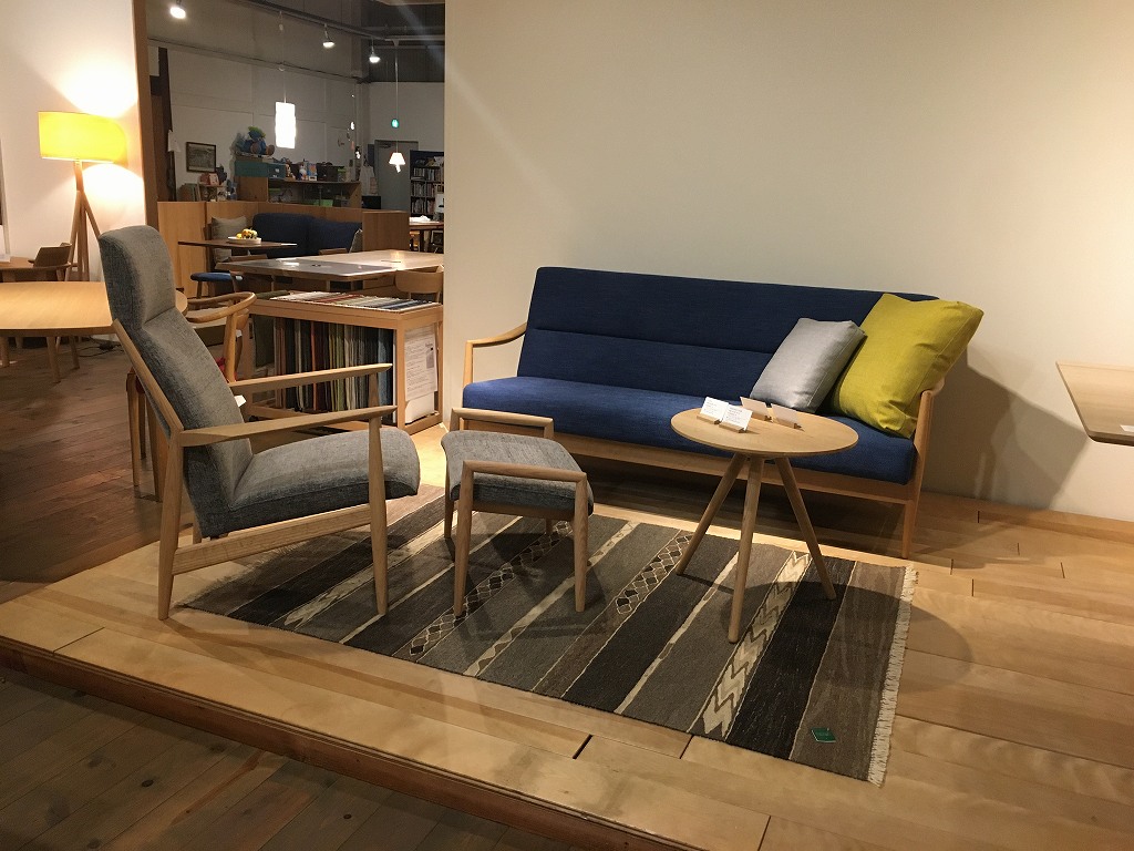 「想う。触れる。」日進木工新作家具展2021 10月9日スタート | マルカ木工